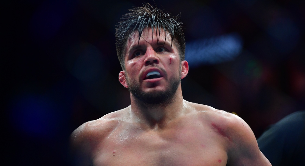 Henry Cejudo: Dricus Du Plessis slår både Pereira og Chimaev