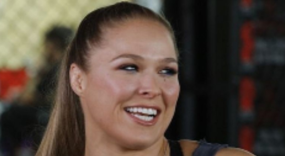Ronda Rousey tilbake i trening – deler sin reise etter graviditeten